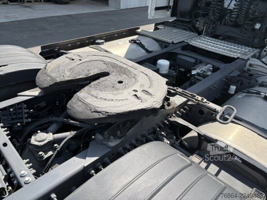 Стандартен влекач VOLVO FH 500 EURO 6, I-SHIFT, STANDKLIMA