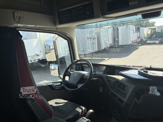 Стандартен влекач VOLVO FH 420, EURO6,  I-SHIFT, VEB+