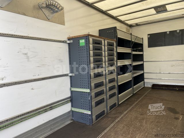 Fourgon tôlé IVECO Daily 70C18H DoKa Aut.*WERKSTATT* LBW+6-SITZE