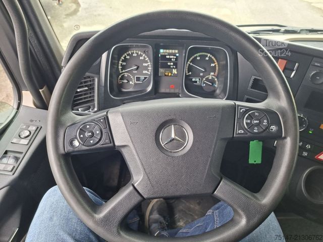 Truck chassis MERCEDES-BENZ 2540 L Actros 6x2 Fahrschule 5-Sitzer Liftachse