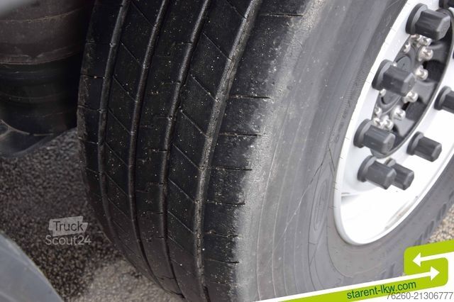 Hladilna polprikolica SCHMITZ CARGOBULL ThermoKing SLXi300 DD Ferry Lashing FP60 MIETE