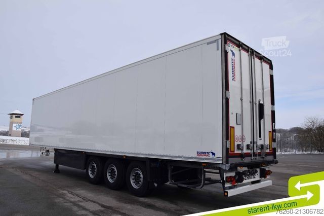 Hladilna polprikolica SCHMITZ CARGOBULL ThermoKing SLXi300 DD Ferry Lashing FP60 MIETE