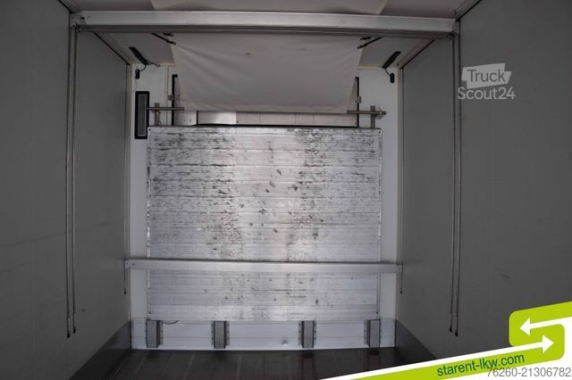 Hladilna polprikolica SCHMITZ CARGOBULL ThermoKing SLXi300 DD Ferry Lashing FP60 MIETE