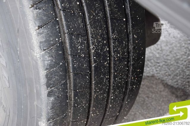 Hladilna polprikolica SCHMITZ CARGOBULL ThermoKing SLXi300 DD Ferry Lashing FP60 MIETE