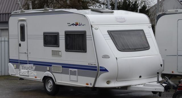 Caravane HOBBY De Luxe Easy 440 SF mit Vorzelt