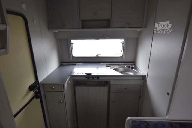 Caravane DELTA 4600 MD mit Vorzelt