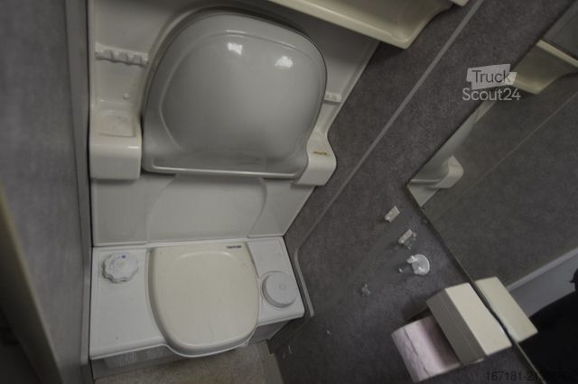 Caravane DELTA 4600 MD mit Vorzelt