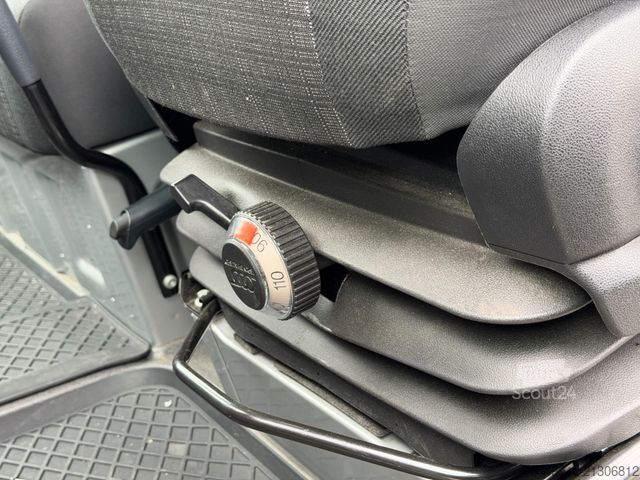 Kombi z visokim stropom MERCEDES-BENZ Sprinter 319*L4H2*Extralang*Automatik*Xenon*Ramp