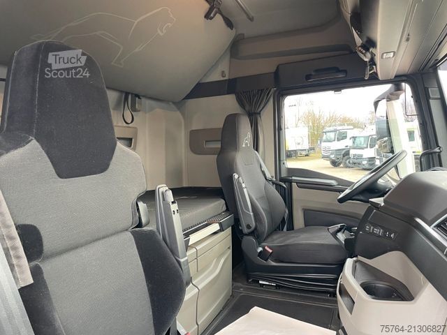 Standard trækkerunit MAN TGX 18.520/2-Kreis Hydraulik/34 tkm /GM-Haus