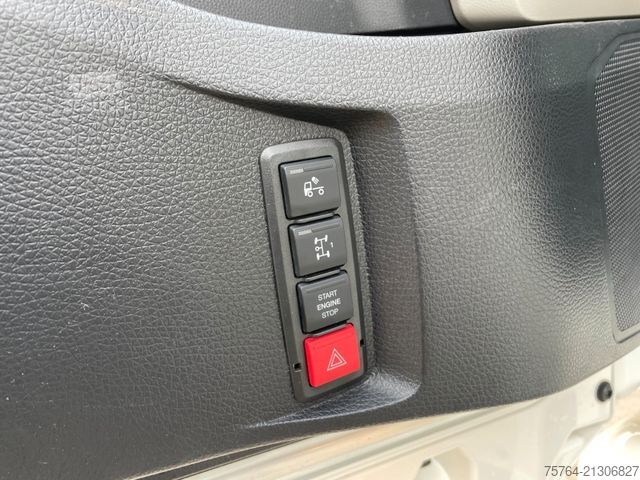 Standard trækkerunit MAN TGX 18.520/2-Kreis Hydraulik/34 tkm /GM-Haus