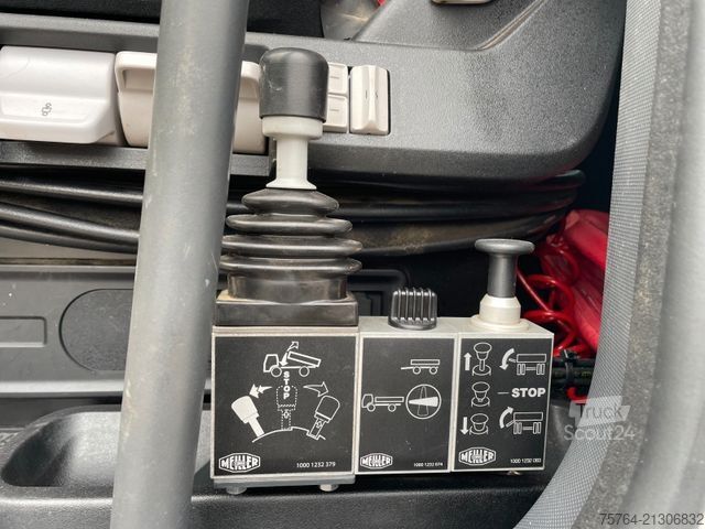 Tre-sidet tipbil RENAULT C480/Meiller Kipper/Bordmatik/AP-Achsen/Blatt