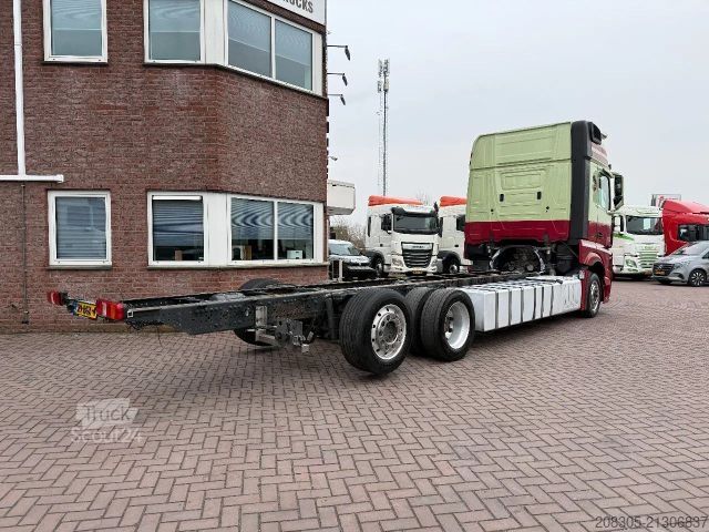 Vrachtwagenchassis MERCEDES-BENZ Actros Gereserveerd