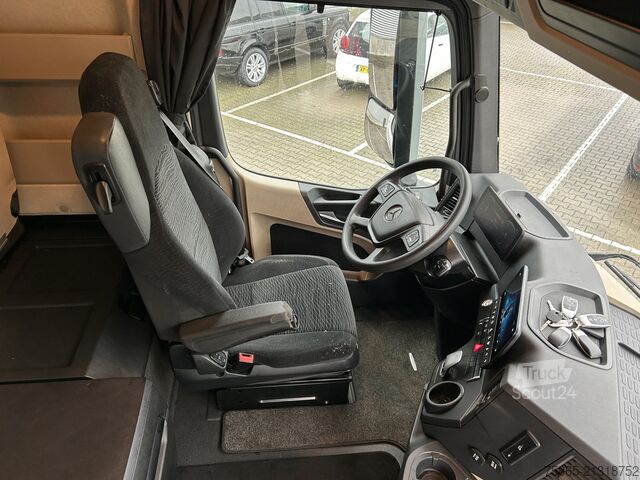 Standaard-SZM Mercedes-Benz Actros 1842 StreamSpace / 424 dkm / NL Truck / ...