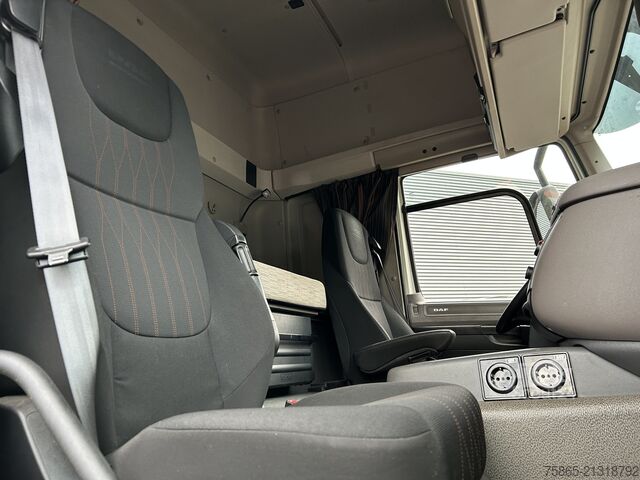 Volume SCM DAF CF 410 FT Space Cab / Mega / 787 dkm / Hefschot...