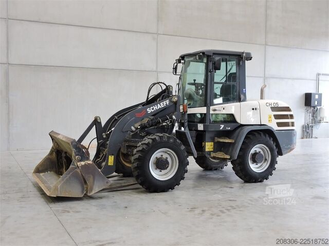 Încărcător pe roți TEREX TL70 + Fork
