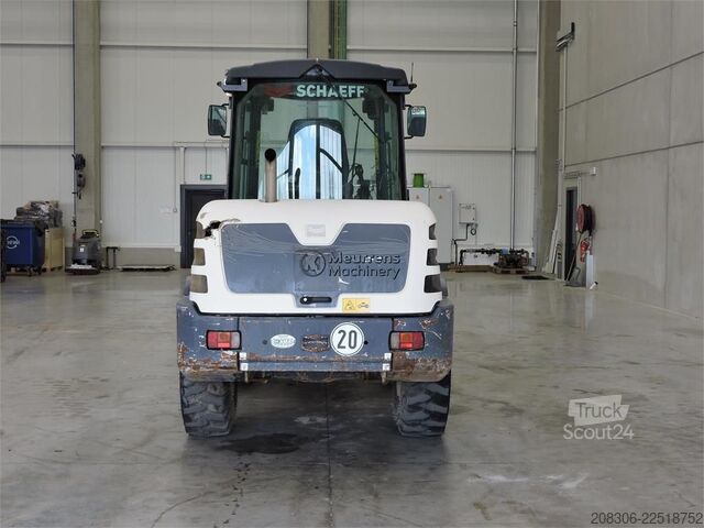 Încărcător pe roți TEREX TL70 + Fork