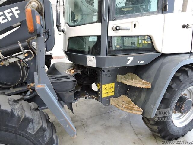 Ratinis krautuvas TEREX TL70 + Fork