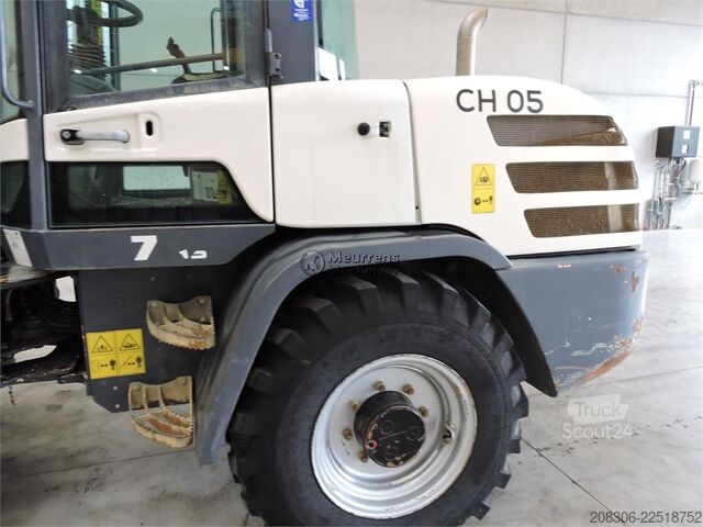 Ratinis krautuvas TEREX TL70 + Fork