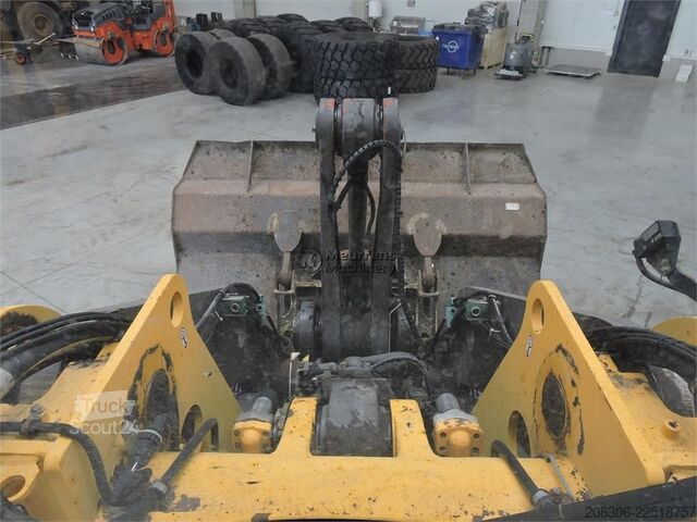 Ratinis krautuvas VOLVO L120F Sw/3rd function