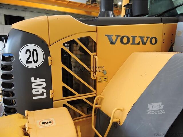 Ratinis krautuvas VOLVO L90F 3rd Function