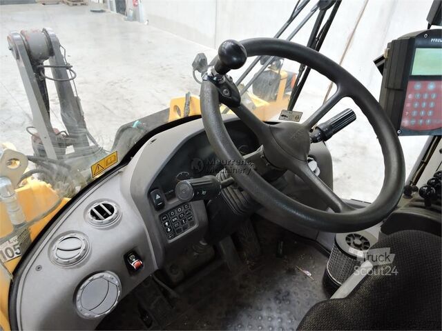 Ratinis krautuvas VOLVO L90F 3rd Function