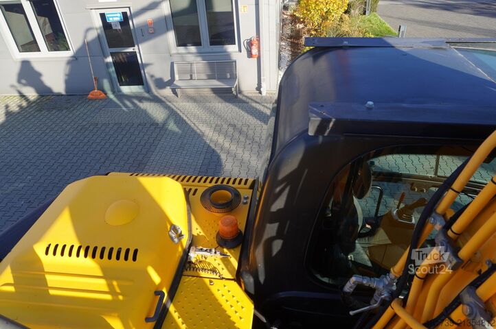 Bandgrävmaskin JCB JS 145LC crawler excavator / 4800 MTH