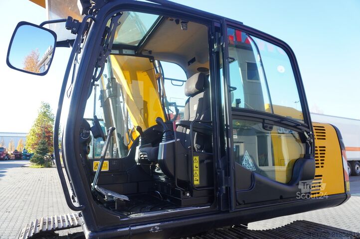 Bandgrävmaskin JCB JS 145LC crawler excavator / 4800 MTH
