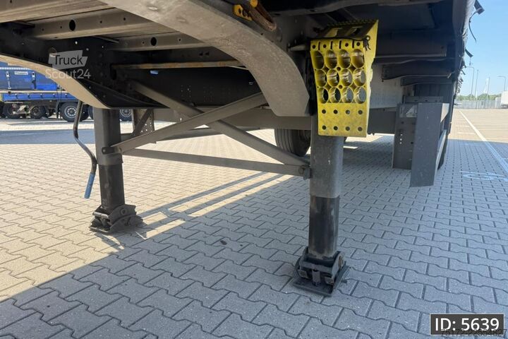 Skjutbara presenningar Schmitz Cargobull SCB*S3T / BPW Disk
