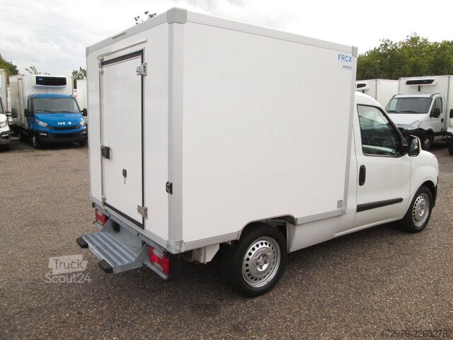 Izotermiczny van chłodnia FIAT Doblo 1.6*Tiefkühler*Euro 5*Klima*58542 Km*