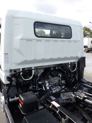 Damperli panelvan FUSO Canter 7 C 18 HIAB Abroller/AHK/Klima/LED/24 tkm