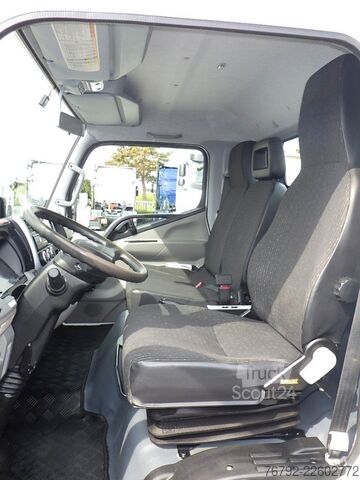 Damperli panelvan FUSO Canter 7 C 18 HIAB Abroller/AHK/Klima/LED/24 tkm