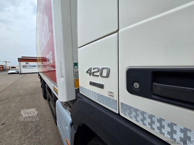 Kühlkoffer-LKW VOLVO FM420*FRIGOBLOCK*VOLLLUFT*PALFINGER LBW  2.5T*