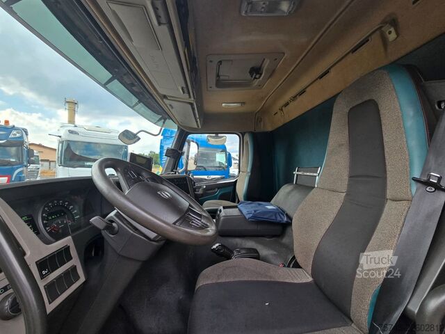Camion frigorifique VOLVO FM420*FRIGOBLOCK*ROHR DURCHLADER*LBW  2.5T*