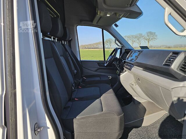 Carrinha de tejadilho alto VOLKSWAGEN CRAFTER 2.0 L3H3 Airco Carplay