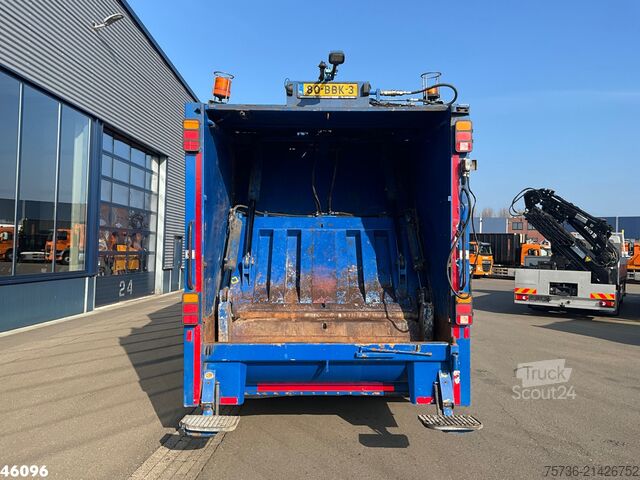 Çöp toplama aracı DAF FAG 75 CF 250 Haller 21m³