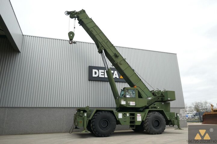 Durva terepjáró daru Grove RT875 Ex-army