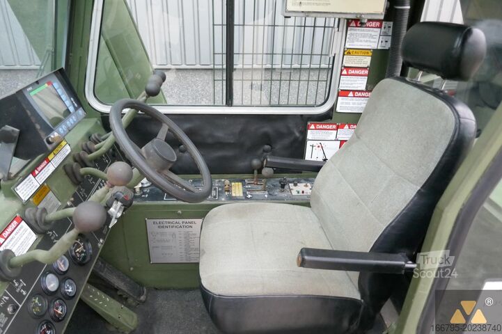 Durva terepjáró daru Grove RT875 Ex-army