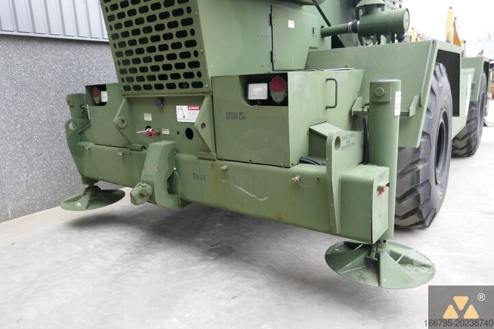 Durva terepjáró daru Grove RT875 Ex-army