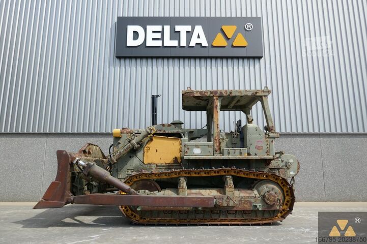 Bouteur Caterpillar D7F Ex-army