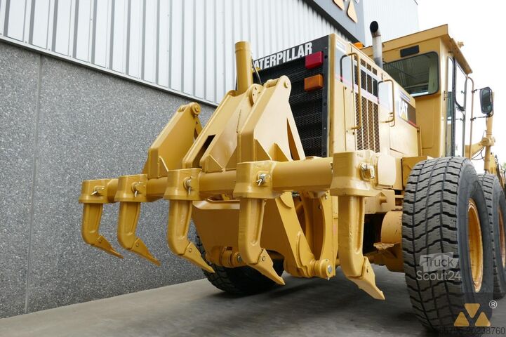 Grader Caterpillar 140H