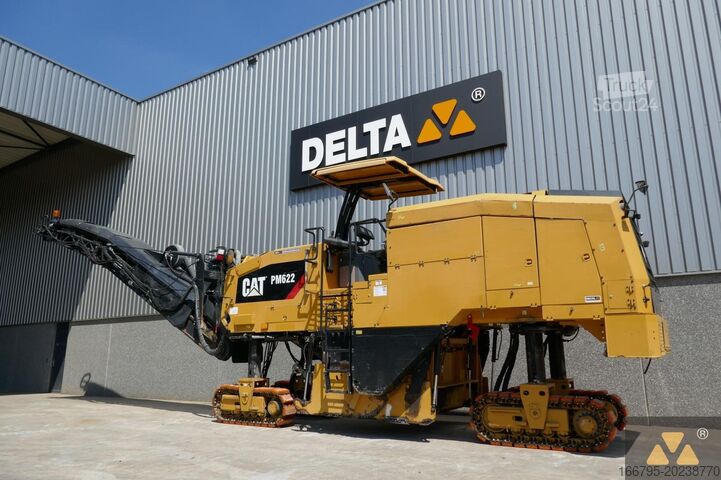 Młynek do asfaltu Caterpillar PM622