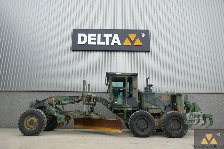Grader Caterpillar 130G Ex-army