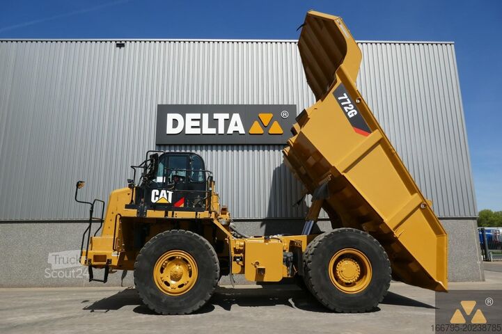 Samovozilo Caterpillar 772G