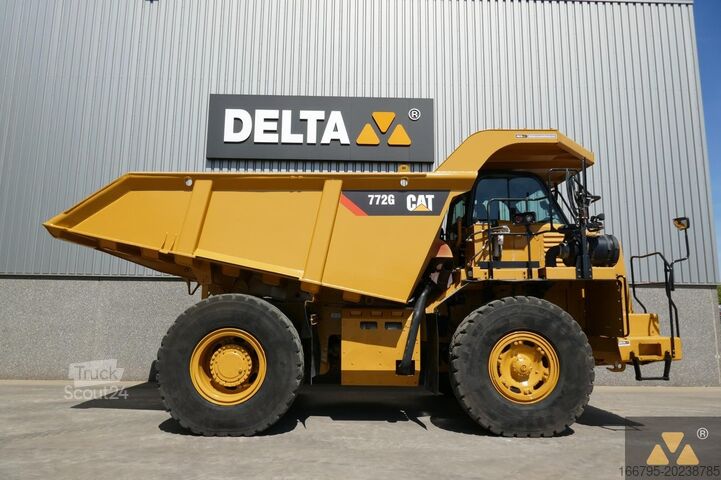 Samovozilo Caterpillar 772G