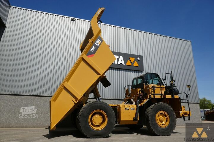 Samovozilo Caterpillar 772G