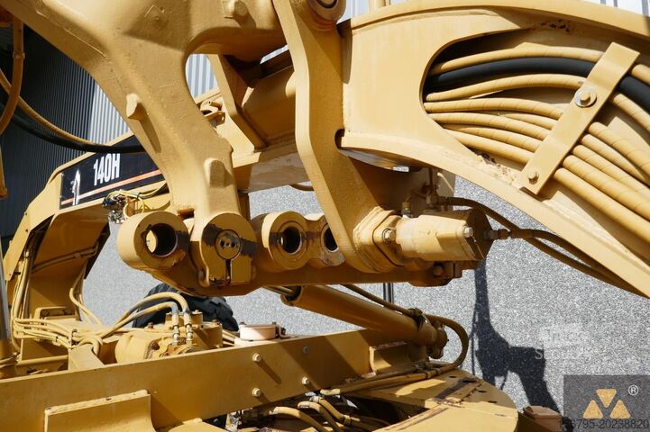 Greideris Caterpillar 140H