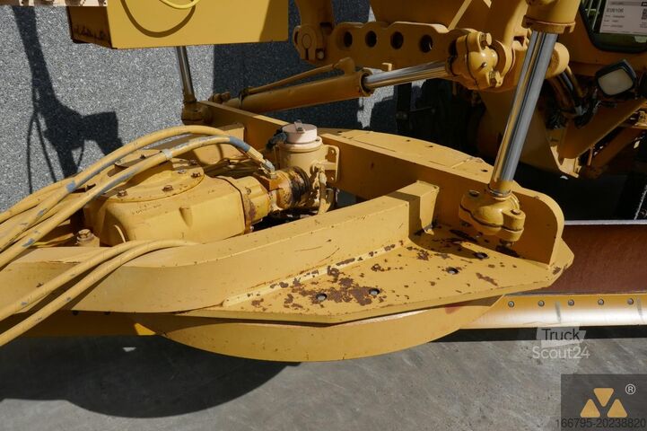 Greideris Caterpillar 140H