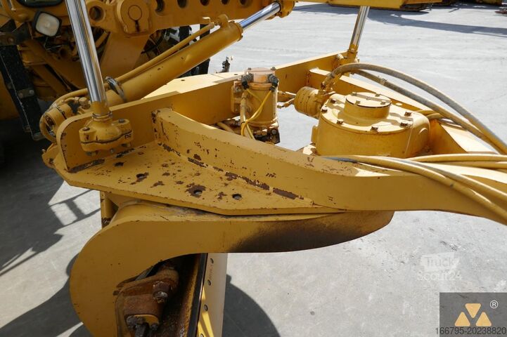 Greideris Caterpillar 140H
