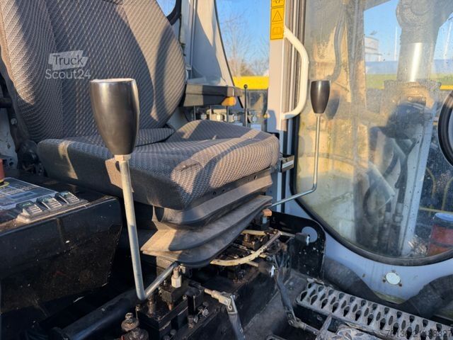 Kravas automašīnai uzstādīts celtnis MAN TGM 13.250 4x4 BL Diff.-Sperre Terex TLC 95.2