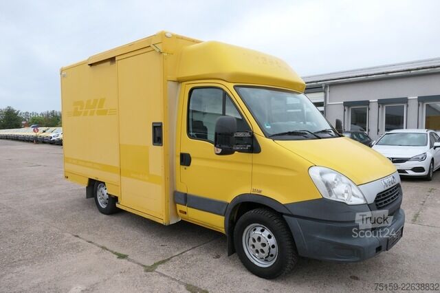Laatikkoauto iveco Daily 35 S11 C30C KURZ AUTOMATIK KAMERA Regale LUFT DURCHGANG EURO-5 CoC